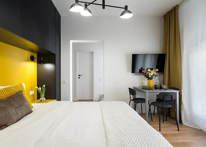 Superb - Location - Amazing Views *