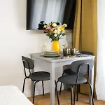 Superb - Location - Amazing Views Apartament