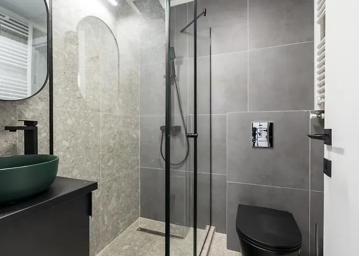 Апартаменти Superb - Location - Amazing Views