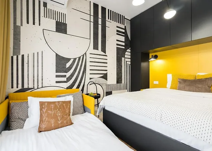 Superb - Location - Amazing Views Bucharest