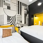 Superb - Location - Amazing Views Bukarest